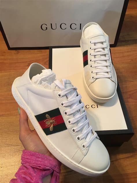 zapatos de Gucci